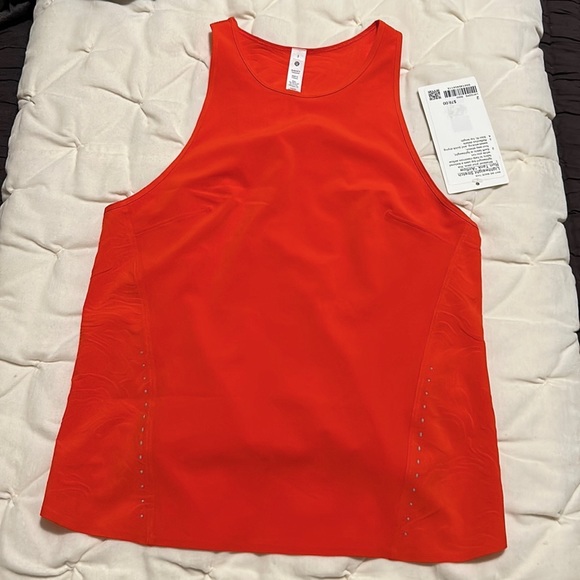 NWT Lululemon Lightweight Stretch Run Tank Top. Airflow - Picture 5 of 8